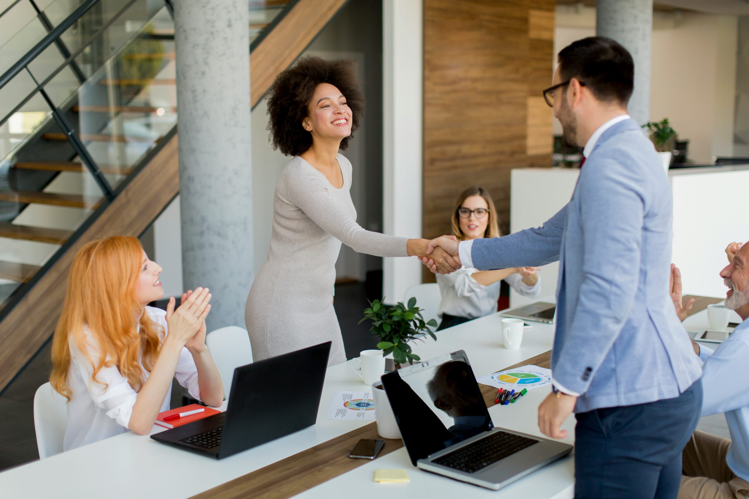 What Sets an Inbound Sales Closer Apart from Traditional Sales Roles