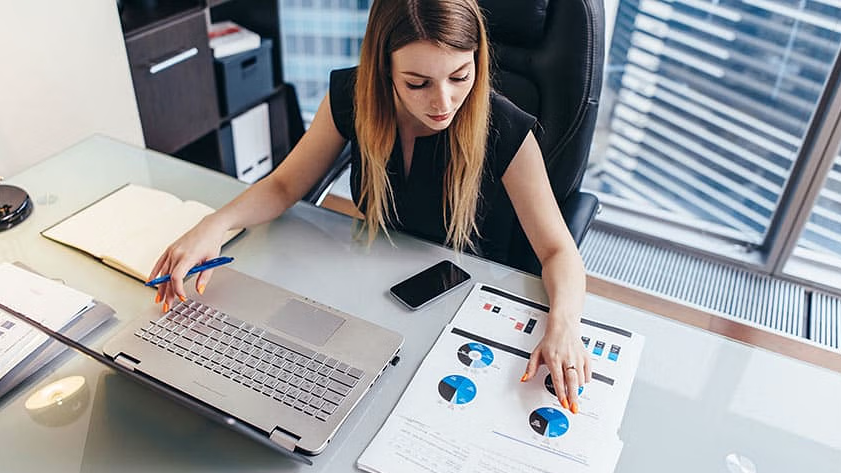 How to Become a Business Analyst in the UK A Complete Guide for Aspiring Professionals